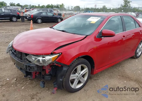 2014 Toyota Camry Se из США, поврежденный, VIN 4T1BF1FK7EU832646